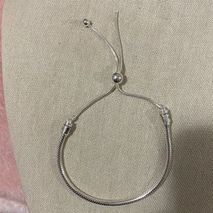 Pandora moments adjustable bracelet